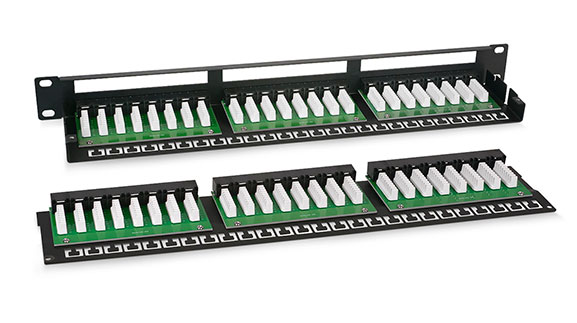 Патч-панель 19 (1U), 48 портов RJ-45, категория 5е, Krone IDC.<br />Вид сзади.