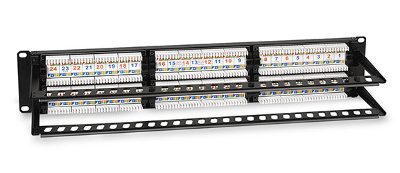 Патч-панель 19 (2U), 48 портов RJ-45, категория 6, Dual IDC, с задним кабельным организатором.<br />Вид в сборе.